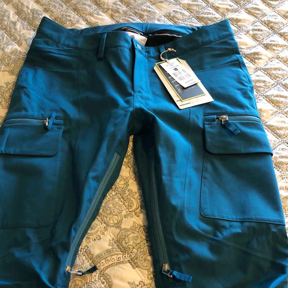 Women’s Burton Snowboarding Pants